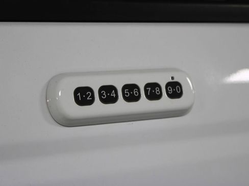 Used 2023 Ford Bronco Raptor image 21