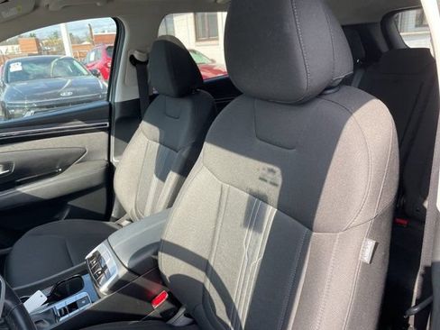Used 2022 Hyundai Tucson SEL w/ Convenience Package AWD/4WD image 9