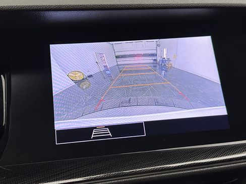 Used 2023 Buick Envision Preferred image 24