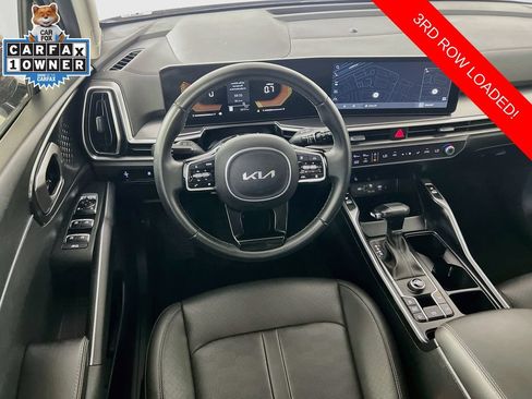 Certified 2024 Kia Sorento S w/ Panoramic Sunroof Package FWD image 24