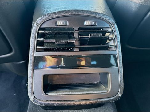 Used 2021 Maserati Quattroporte S image 24