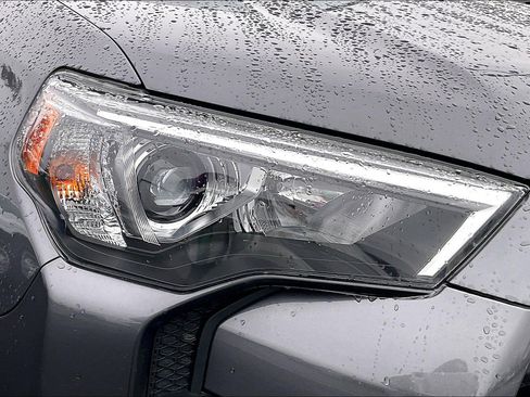 Used 2023 Toyota 4Runner SR5 image 27