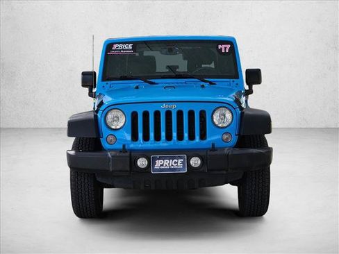 Used 2017 Jeep Wrangler Sport w/ Quick Order Package 24S AWD/4WD image 2