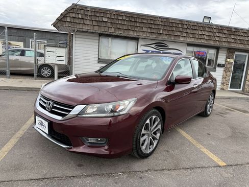 Used 2013 Honda Accord Sport image 3