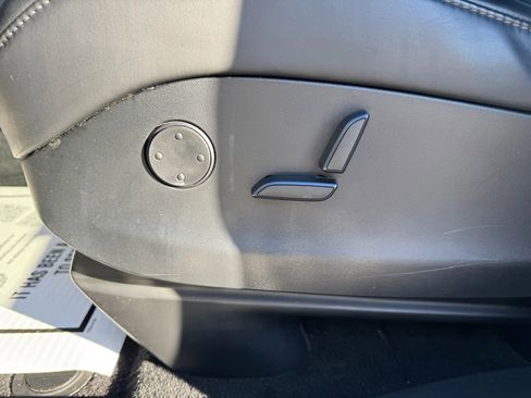 Used 2019 Tesla Model X Long Range image 13