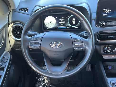 Used 2022 Hyundai Kona Limited w/ Cargo Package image 28