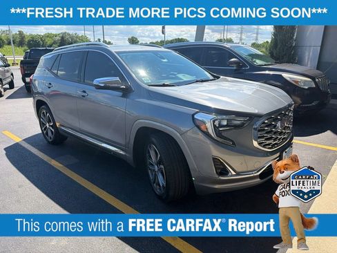 Used 2018 GMC Terrain Denali w/ Advanced Safety Package AWD/4WD image 3