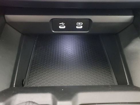 Certified 2025 Honda Accord SE image 32
