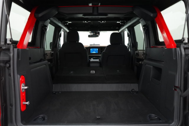 Used 2021 Ford Bronco Wildtrak AWD/4WD image 32