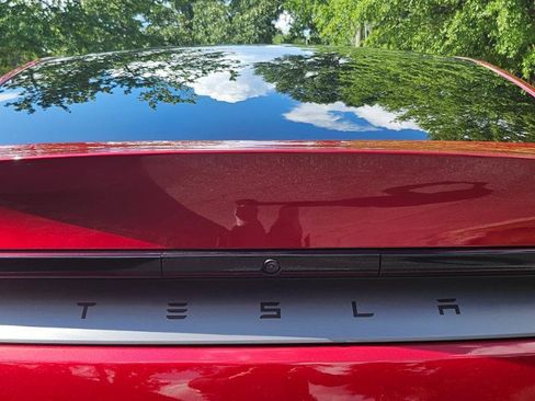 Used 2026 Tesla Model Y Long Range RWD image 30