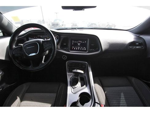 Used 2022 Dodge Challenger SXT w/ Blacktop Package image 9