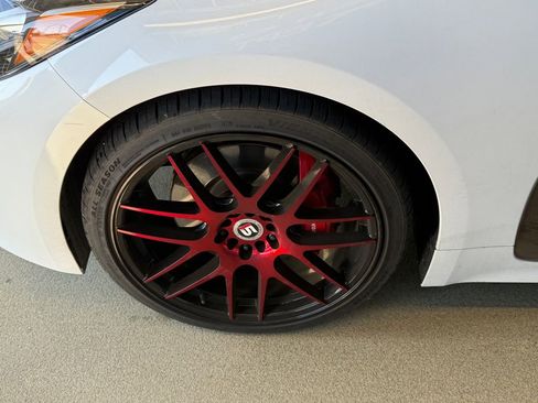 Used 2020 Kia Stinger GT RWD image 9