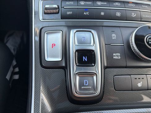 Certified 2021 Hyundai Santa Fe SEL w/ Convenience + Premium Package image 32