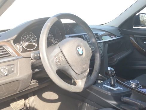 Used 2015 BMW 320i Sedan image 19