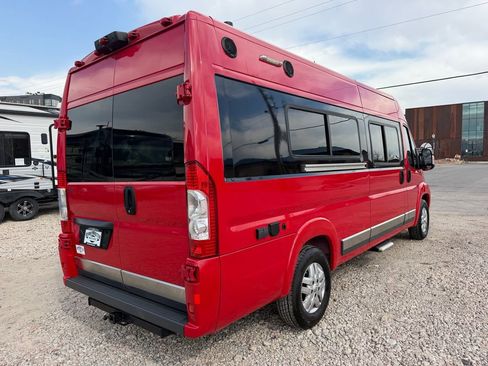 Used 2015 RAM ProMaster 3500 w/ Premium Appearance Group image 5