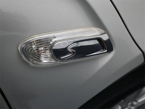 Used 2015 MINI Cooper S image 14