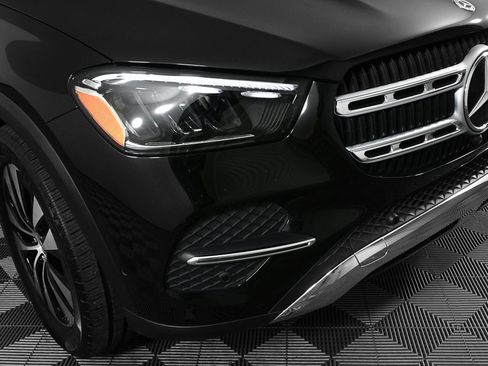 Certified 2025 Mercedes-Benz GLE 450 4MATIC image 36