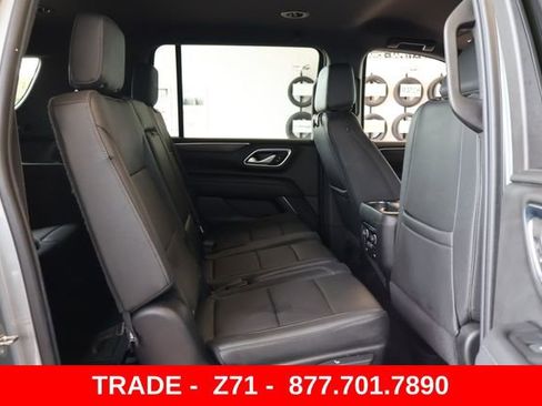 Used 2024 Chevrolet Suburban Z71 AWD/4WD image 23