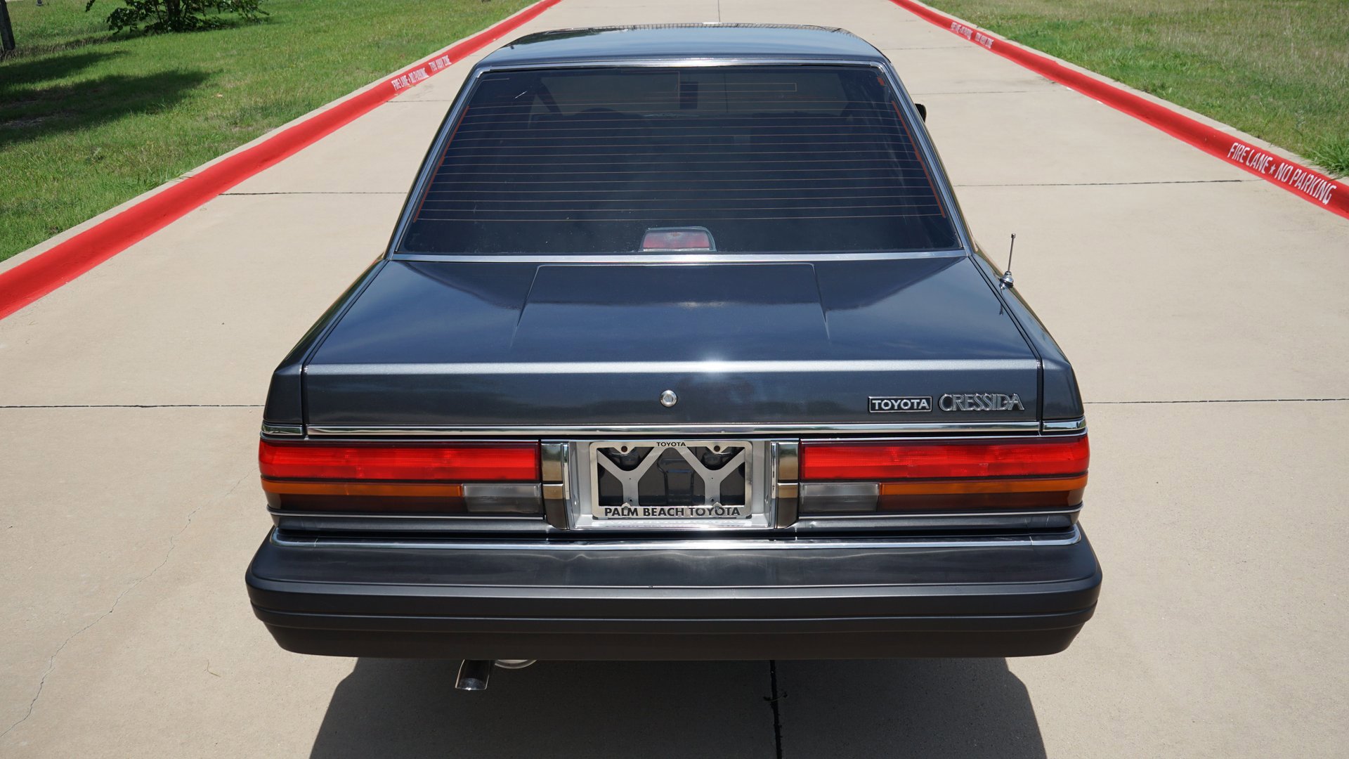 Used 1987 Toyota Cressida Sedan RWD image 11
