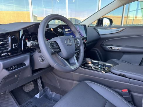 Used 2024 Lexus NX 350 AWD w/ Vision Package image 38