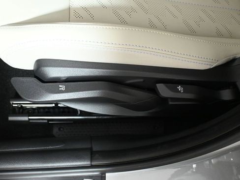 New 2026 MINI Cooper 4-Door Hardtop image 23