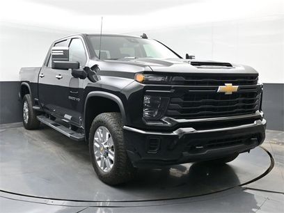 Used 2024 Chevrolet Silverado 2500 Custom w/ Custom Value Package
