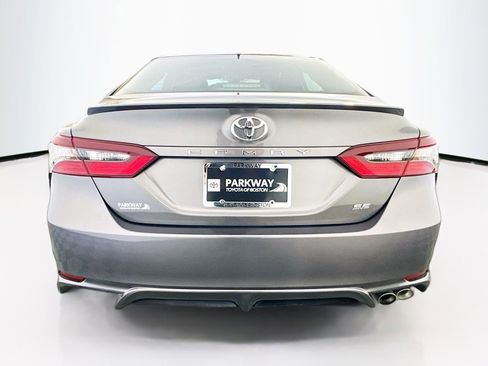 Used 2023 Toyota Camry SE FWD image 6