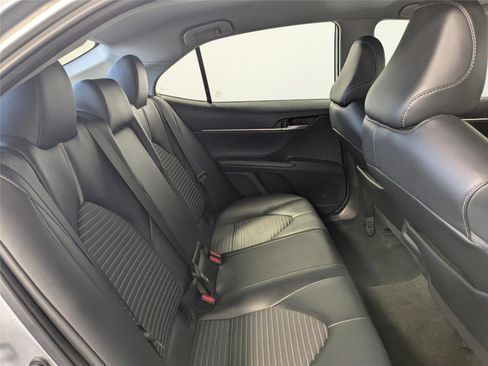 Certified 2022 Toyota Camry SE image 19