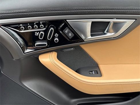 Used 2017 Jaguar F-TYPE S image 23