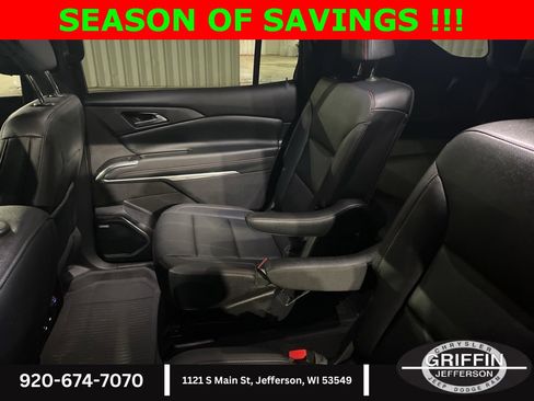 Used 2024 Chevrolet Traverse Z71 w/ Enhanced Driving Package image 17