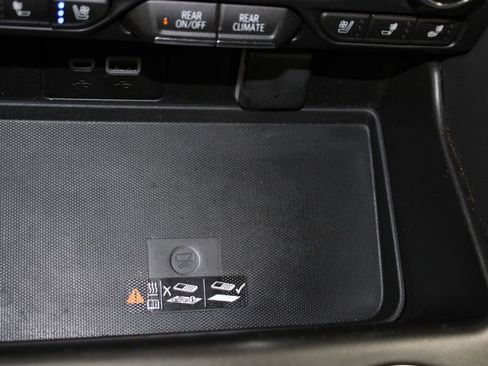 Used 2024 Chevrolet Tahoe High Country image 47