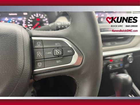 Used 2025 Jeep Compass Limited AWD/4WD image 18