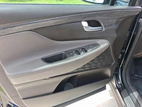 Used 2020 Hyundai Santa Fe SE FWD image 14