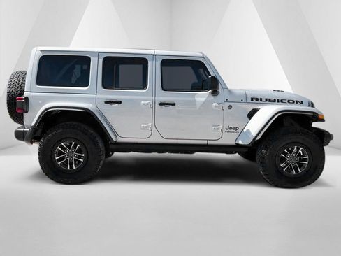 Used 2024 Jeep Wrangler Unlimited Rubicon 392 AWD/4WD image 8