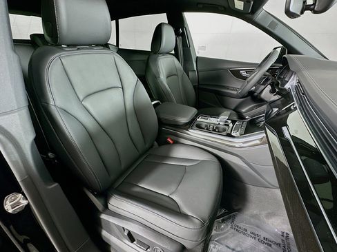 New 2026 Audi Q8 Premium AWD/4WD image 8