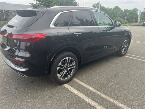 Certified 2025 Audi Q5 Premium Plus w/ Premium Plus AWD/4WD image 4