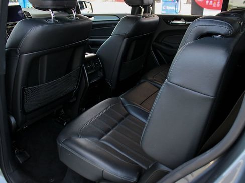 Used 2018 Mercedes-Benz GLS 450 4MATIC image 16