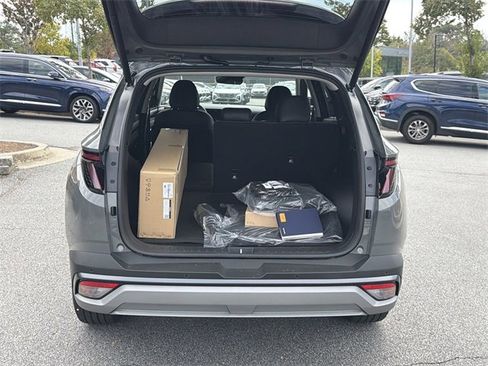 New 2026 Hyundai Tucson Limited image 18