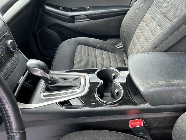 Used 2017 Ford Edge SEL AWD/4WD image 32