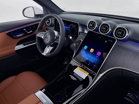 New 2026 Mercedes-Benz GLC 300 image 15