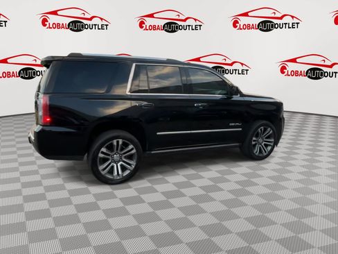Used 2017 GMC Yukon Denali w/ Open Road Package AWD/4WD image 9