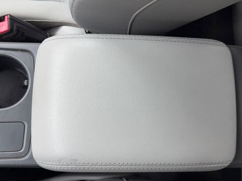 Used 2013 Audi A5 2.0T Premium Plus image 41