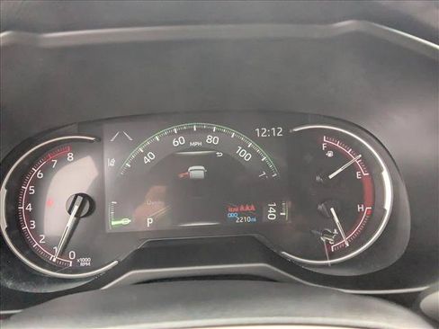 Used 2025 Toyota RAV4 XLE w/ Convenience Package AWD/4WD image 11