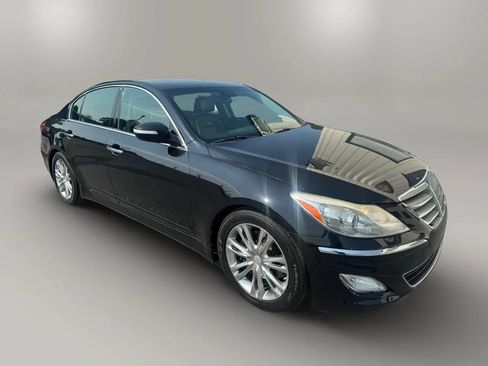 Used 2014 Hyundai Genesis 3.8 w/ Premium Package 02 RWD image 6