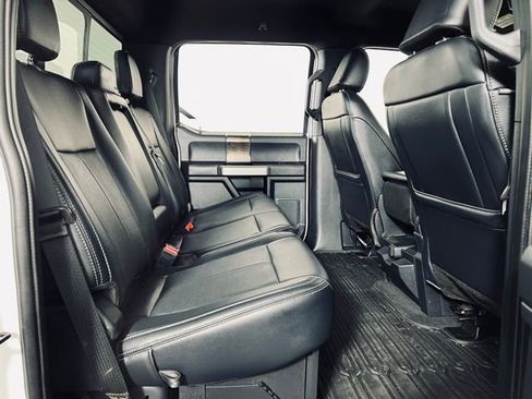 Used 2022 Ford F350 Lariat w/ Chrome Package image 14