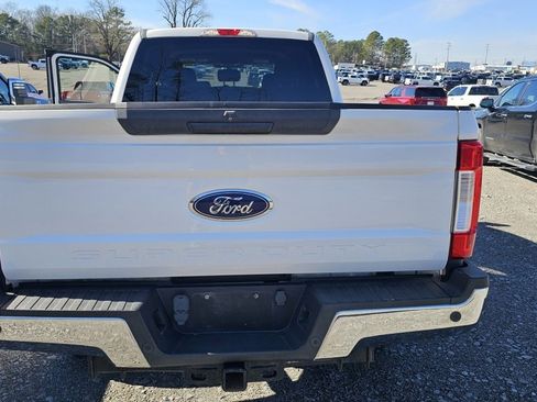 Used 2017 Ford F250 XLT w/ XLT Value Package image 7