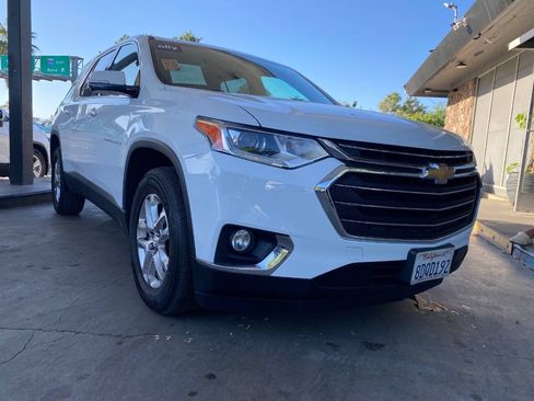 Used 2018 Chevrolet Traverse LT FWD image 28