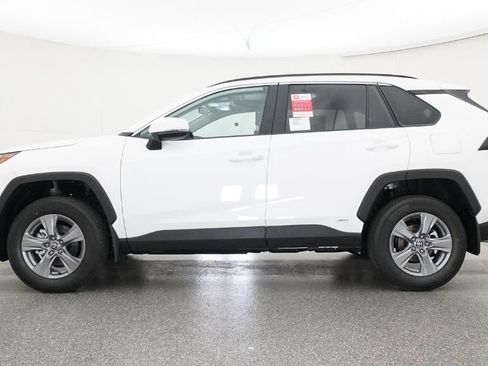 New 2025 Toyota RAV4 XLE image 19