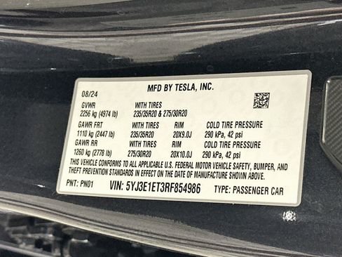 Used 2024 Tesla Model 3 Performance AWD/4WD image 12