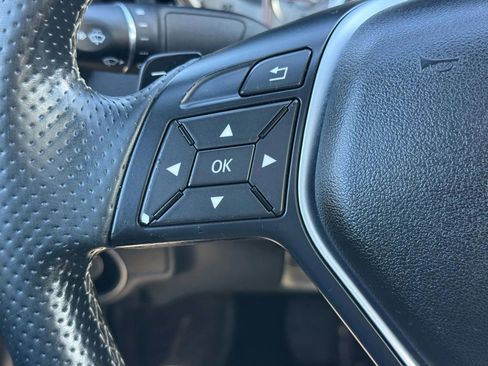 Used 2014 Mercedes-Benz CLA 250 4MATIC image 22